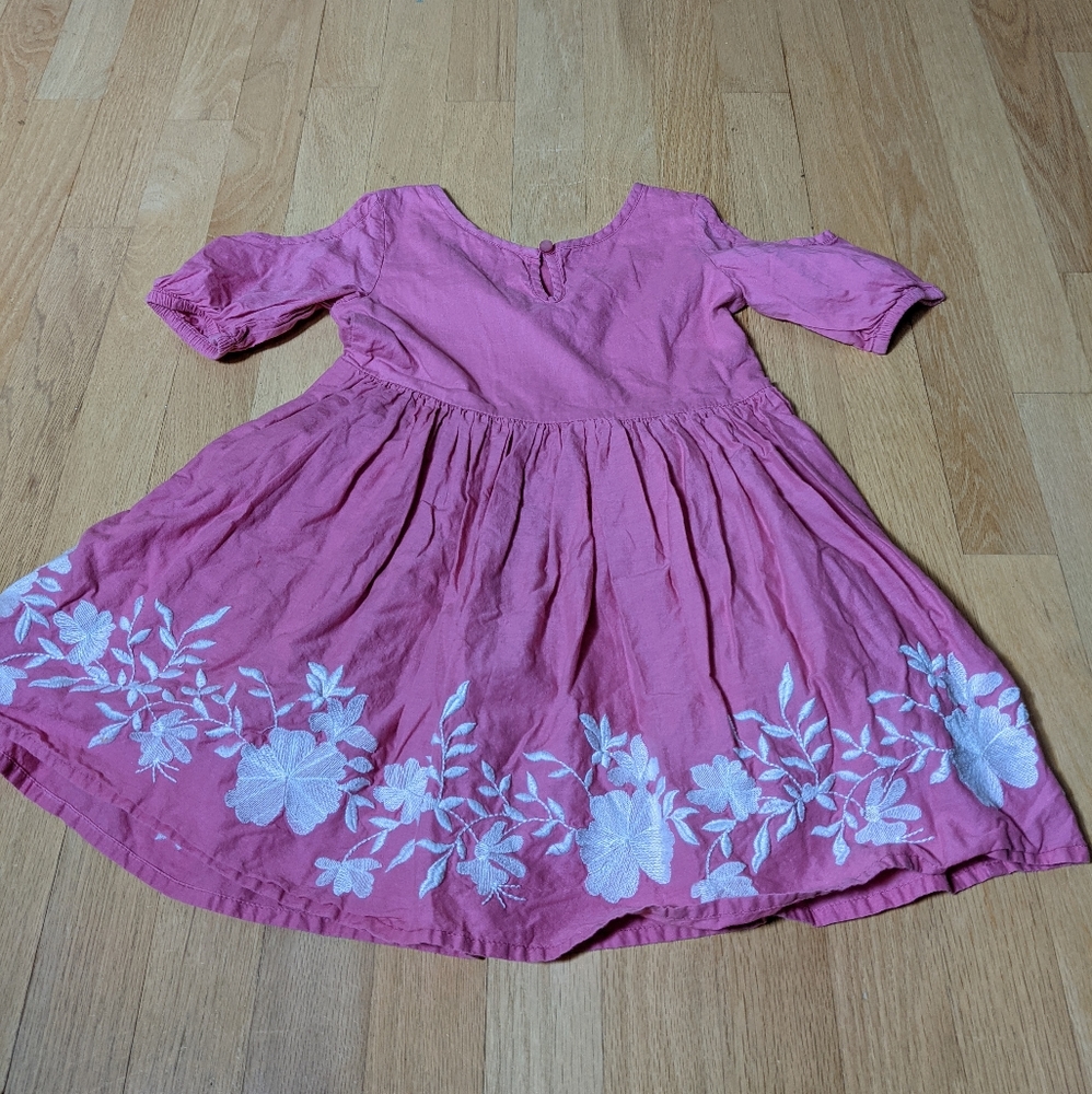 Chasing Fireflies cold shoulder embroidered dress size 4/5 - Picture 2 of 5